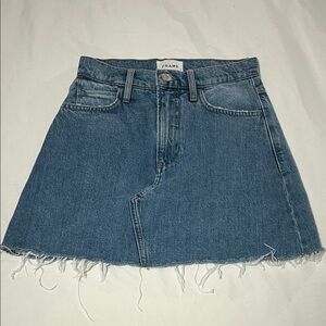 Frame Vista Grind Le High & Tight Denim Mini Skirt